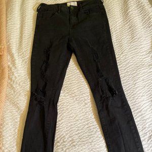 Kylie Jeans